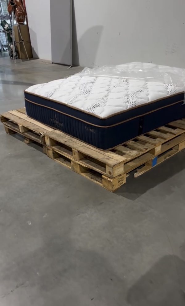 King Midnight Hybrid Mattress