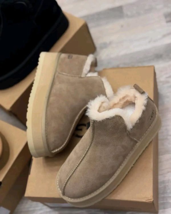 Wholesale UGG Footwear Liquidation Pallet