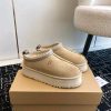 Wholesale UGG Footwear Liquidation Pallet