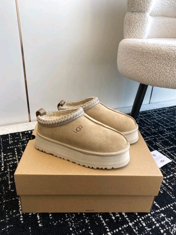 Wholesale UGG Footwear Liquidation Pallet