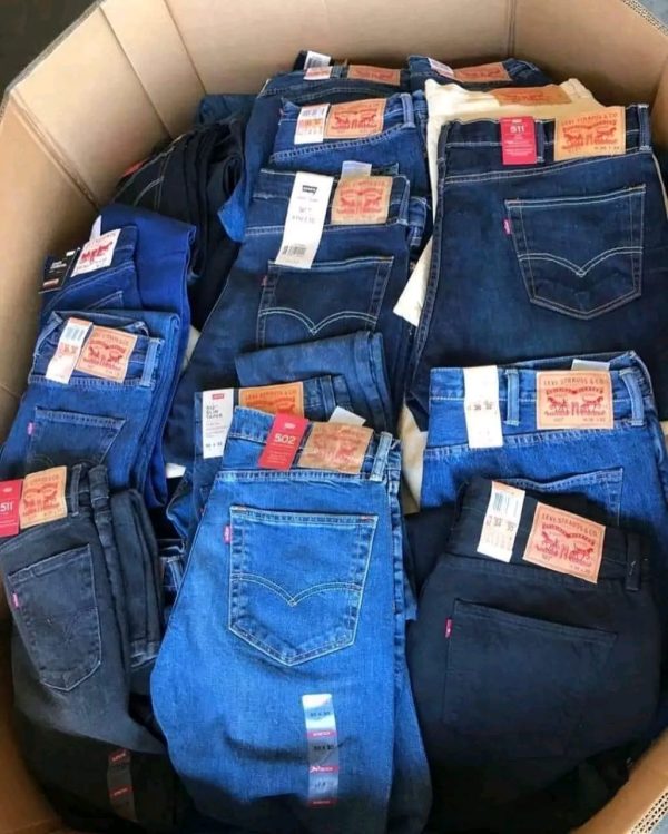 Wholesale Levi's Jeans Liquidation Pallet